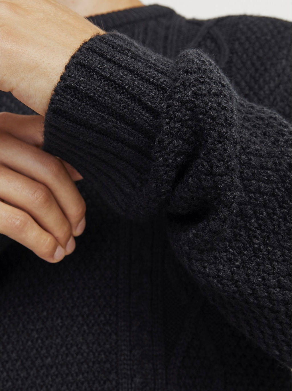 Sweater JJ REBEL Knit Black
